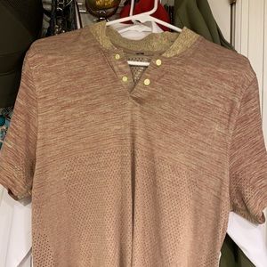Lululemon Metal Vent Tech henley.